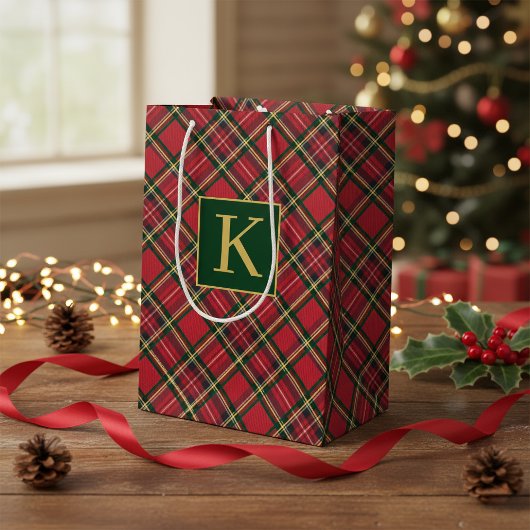 Kerstvakantie rood geruite goudfolie monogram medium cadeauzakje