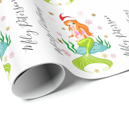 Kerstzeemeermin en sneeuwvlokken goud op maat cadeaupapier (Rol Hoek)
