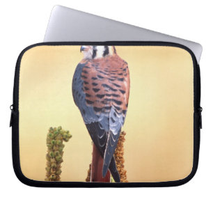 Kestrel, Falco sparverius, Inheems voor de VS en C Laptop Sleeve