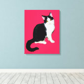 Keukenkat, zwart en wit, warm roze canvas afdruk (Insitu (Houten vloer))