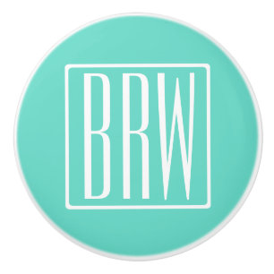 Keurig Modern 3 Initiaal Monogram   Wit Op Aqua Keramische Knop