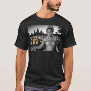 Khmer Mona Lisa bij Angkor Wat T-shirt