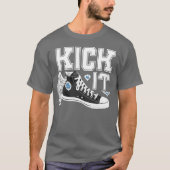 Kick it Sneaker Class Typography T-Shirt (Voorkant)