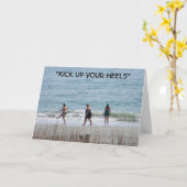 "KICK UP YOUR HEELS" GENIET VAN JE VERJAARDAG KAART (Gele Bloem)