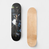 Kijk hier Trash Talk skateboard (Voorkant)