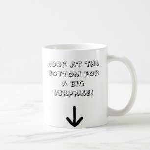 Kijk naar de bodem voor een grote verrassing! koffiemok