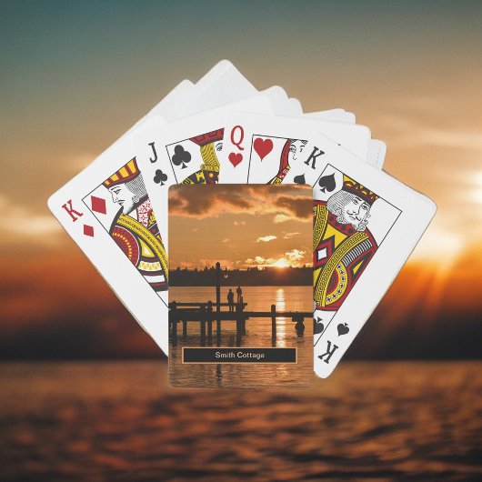 Kijk naar de zon op het meer pokerkaarten
