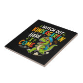 Kijk uit kleuterschool ik kom eraan Dino Tegeltje (Zijkant)