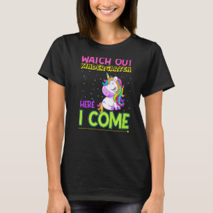 Kijk uit naar Kindergarten hier kom ik Unicorn ter T-shirt