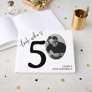 Kijk wie 50 is! Modern Foto 50e verjaardag Gastenboek