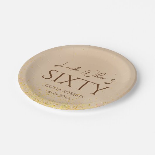 Kijk wie is elegant gouden 60e verjaardagsfeest papieren bordje (Gekanteld)