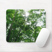 Kijkend omhoog naar de Bomen van de Zomer Muismat (Met muis)