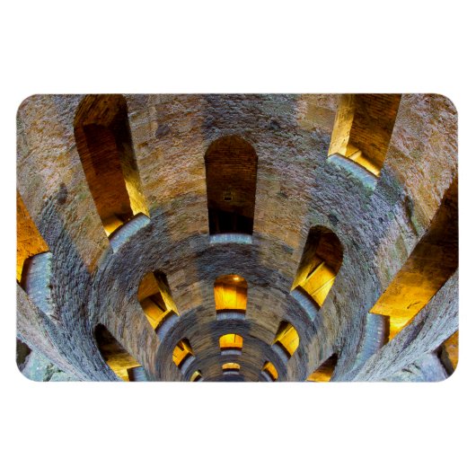Kijkend omlaag in St Patrick's Well Magneet (Horizontaal)