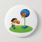 Kind Basketbal spelen met Hoop Fun Sports Ronde Button 7,6 Cm (Voorkant)