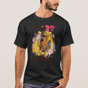 Kind drie jaar oud 3e verjaardag meisje die houdt t-shirt