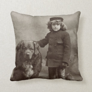 Kind met hond, C1885 Kussen