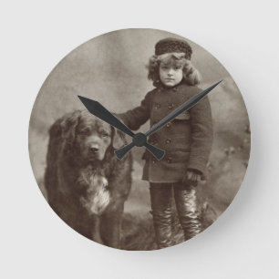 Kind met hond, C1885 Ronde Klok