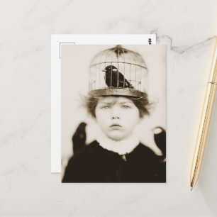 Kind Met Vogelkooi Hoed Vintage Fotografie Briefkaart