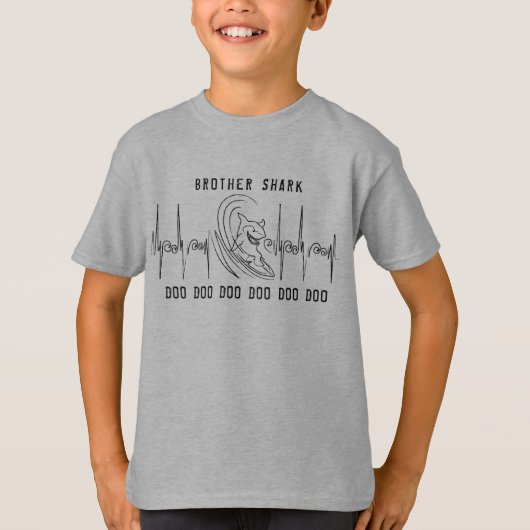 Kind T-Shirt Brother Shark Doo Doo Doo Doo Doo Doo (Voorkant)