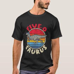 Kinder 5e verjaardag 5e saurus i velociraptor i t-shirt