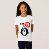 Kinder 9e verjaardag shirt | pinguïn met rode ball (Voorkant volledig)