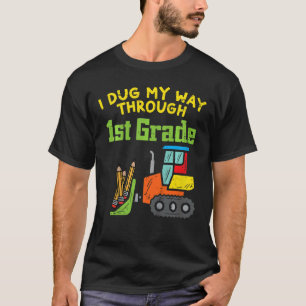 Kinder Bulldozer Dug door 1e Grade laatste dag van T-shirt