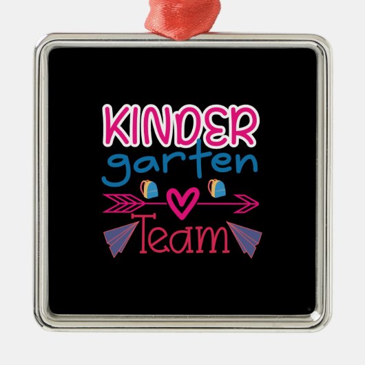 Kinder Garten Team Metalen Ornament (Voorkant)