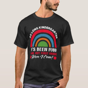 Kinder Kindertuin hier kom ik uit 1 klas regen T-shirt