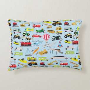 Kinder patroon voor kleurrijk vervoer en voertuige accent kussen