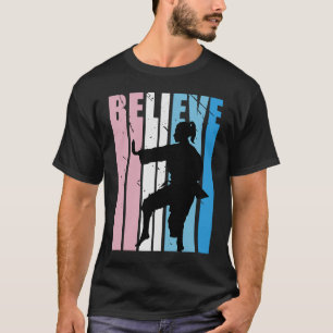 Kinder Retro Karate Motivatie Believe Practice De T-shirt