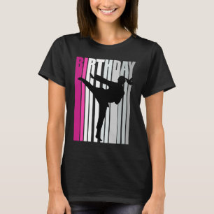 Kinder Roze Karate Verjaardag Keep Training Train T-shirt