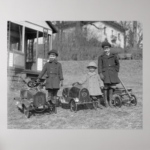 Kinderen met Pedal Cars, 1924. foto Poster