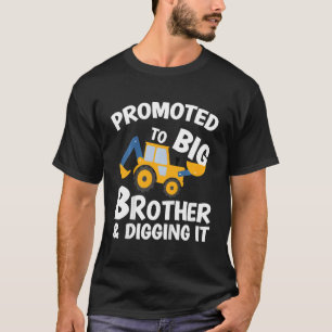 Kinderen promoten de grote broer en digitaliseren  t-shirt