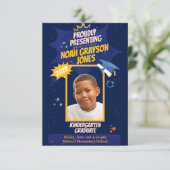 Kindergarten Afstuderen Aankondiging van aangepast (Staand voorkant)