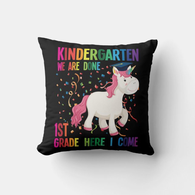 Kindergarten Afstuderen Surprise First Grade Kinde Kussen (Voorkant)