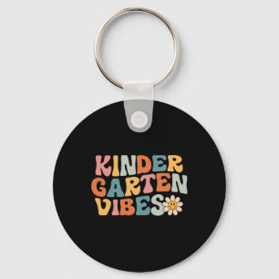 Kindergarten Vibes - Kinder Crew Retro First Day o Sleutelhanger