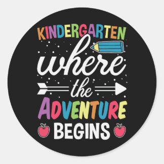 Kindergarten waar het avontuur begint ronde sticker