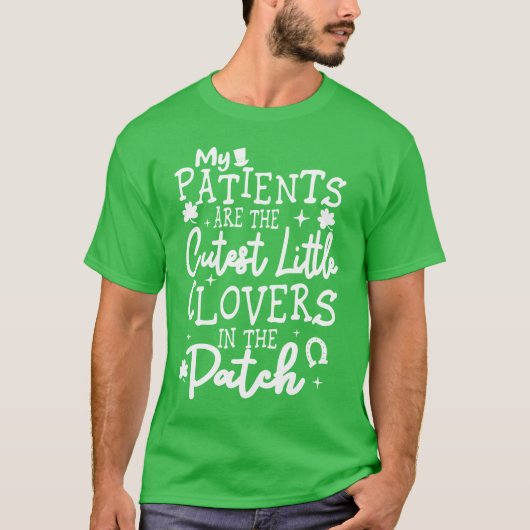 Kinderverpleegkundige St Patrick's Day Irish Docto T-shirt (Voorkant)