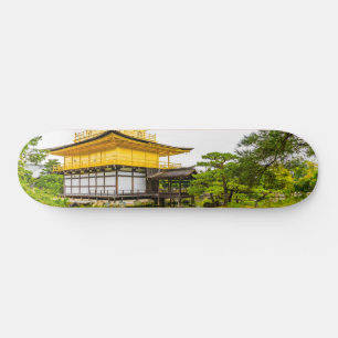 Kinkaku-ji, het gouden paviljoen in Kyoto Skateboard