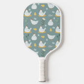 Kippen dromen in de Coop in Blauwgroen Pickleball Paddle (Voorkant)
