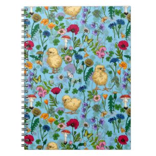 Kippen en wilde bloemen op baby blauw notitieboek