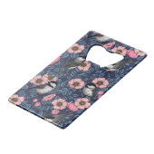 Kippen in het wild roos in roze en blauw kredietkaart flessenopener (Voorkant Gekanteld)