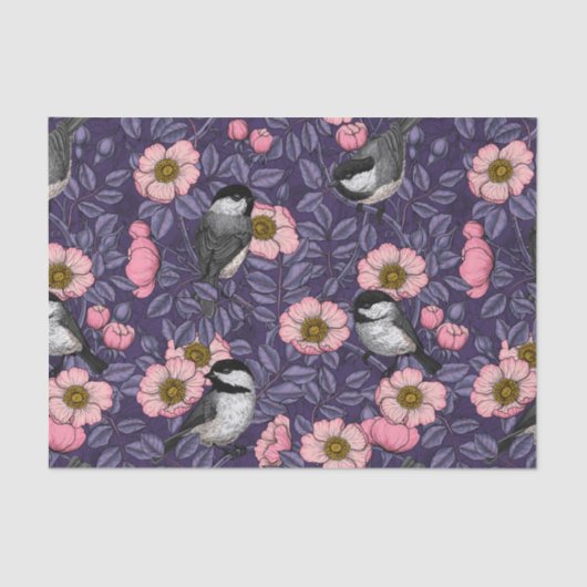 Kippen in het wild roos in roze en violet tissuepapier (Voorkant)
