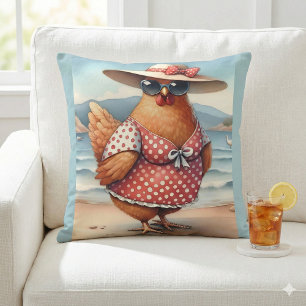 Kippen in zwemkleding aan de kust kussen
