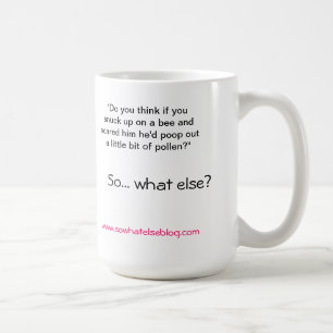 Kira dans la tasse de pollen d'abeille de voiture