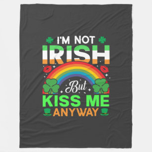 Kiss Me Anyway Irish humor Design-63942 Fleece Deken
