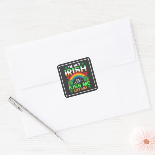 Kiss Me Anyway Irish humor Design-63942 Vierkante Sticker (Envelop)