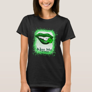 Kiss Me I m Irish Leopard Lip Shamrock Patricks Da T-shirt