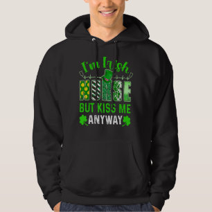 Kiss Me I M'n verpleegster St Patrick S Day Lucky Hoodie