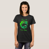 Kiss Me I M'n verpleegster St Patrick S Day Lucky  T-shirt (Voorkant volledig)